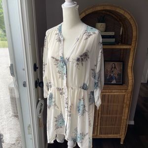 TORRID  sheer button up floral tunic